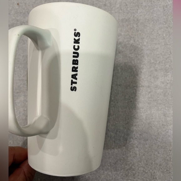 2015 Starbucks Dot Collection with a Bicycle Design. - Picture 3 of 5